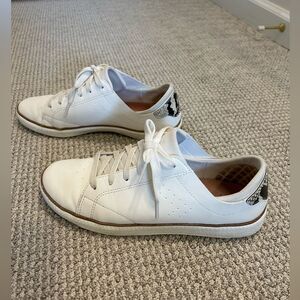 Dr Scholls white sneakers